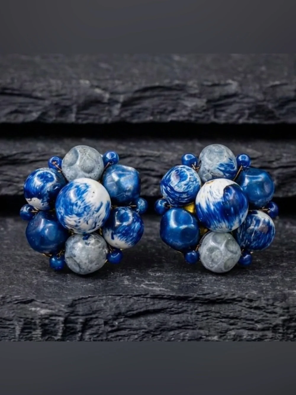 Vintage 60s Hong Kong Blue White Swirl Plastic Bead Cluster Clip On Earrings